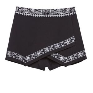Kendall + Kylie Embroidered Skort